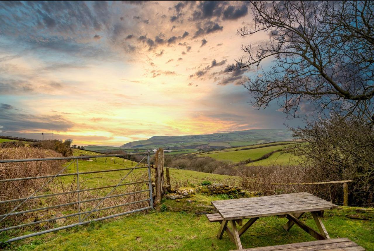 Polrunny Farm Seaberry Cottage With A Sea View And Log Burner Boscastle Exterior foto