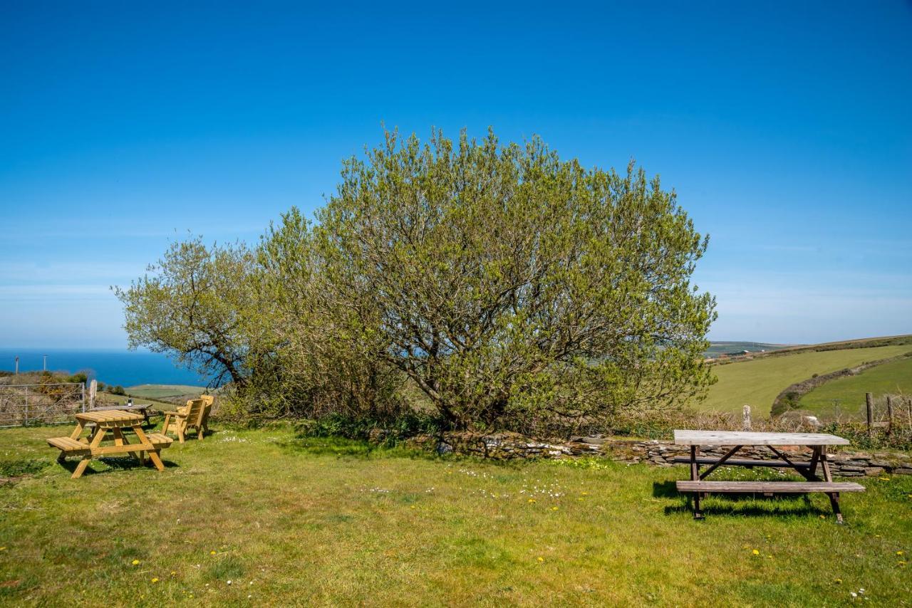 Polrunny Farm Seaberry Cottage With A Sea View And Log Burner Boscastle Exterior foto