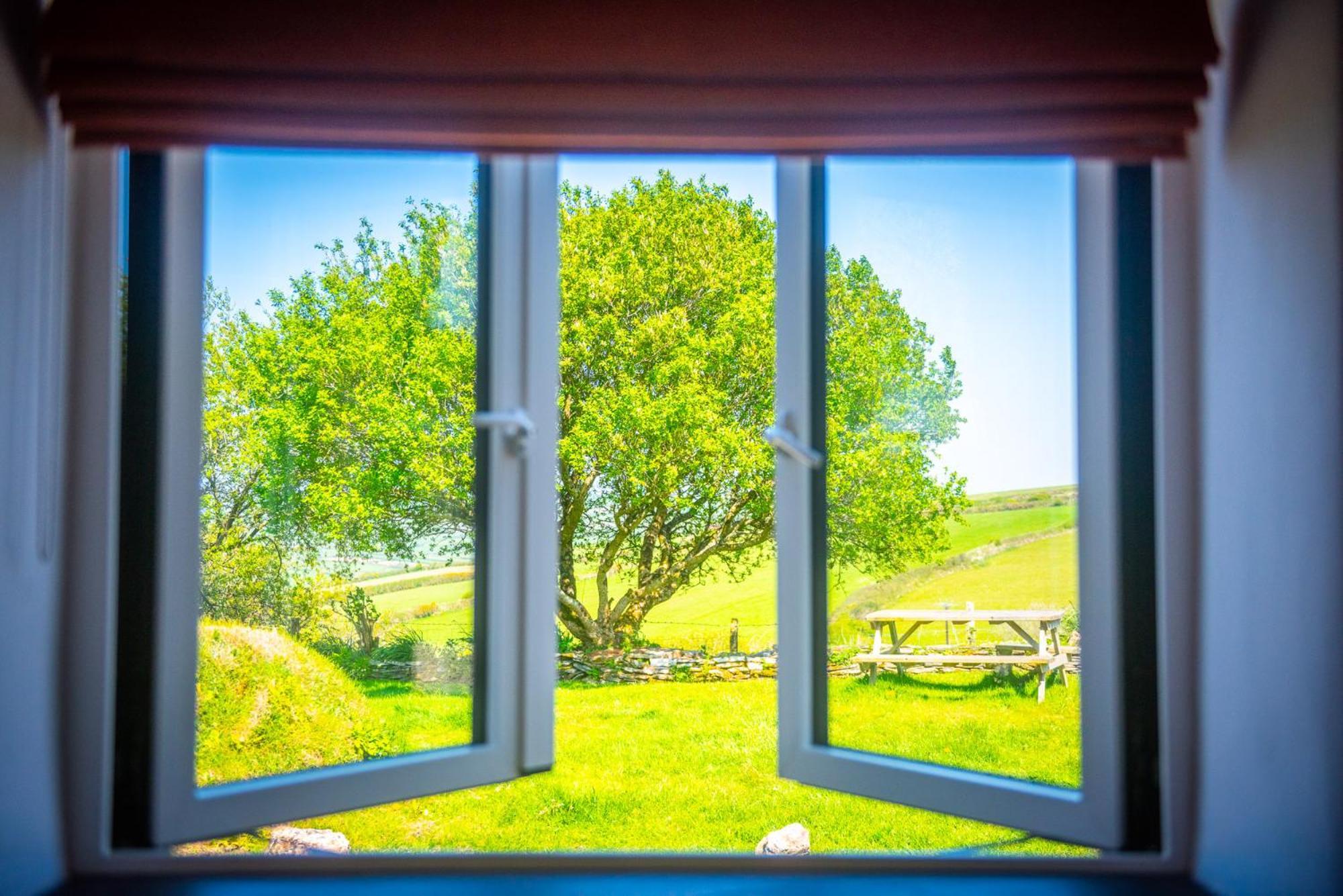 Polrunny Farm Seaberry Cottage With A Sea View And Log Burner Boscastle Exterior foto